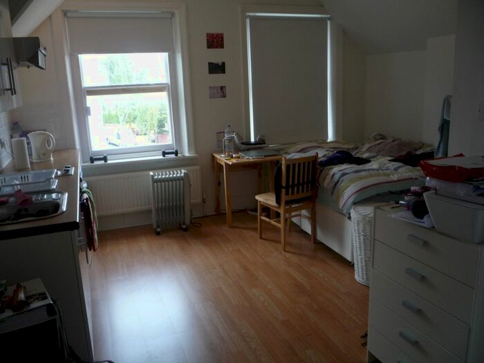 Studio To Rent In Fawley Road, London, NW6