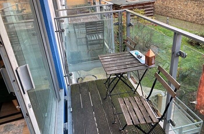 2 Bedroom Flat For Sale In Flat Madison Building, Blackheath Road, London, SE10