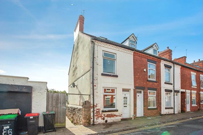 2 Bedroom End Of Terrace House For Sale In Chatsworth Street, Sutton-in-Ashfield, Nottinghamshire, NG17