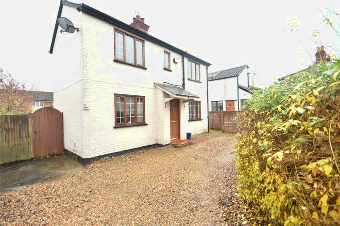 2 Bedroom Detached House To Rent In North Town Road, Maidenhead, SL6
