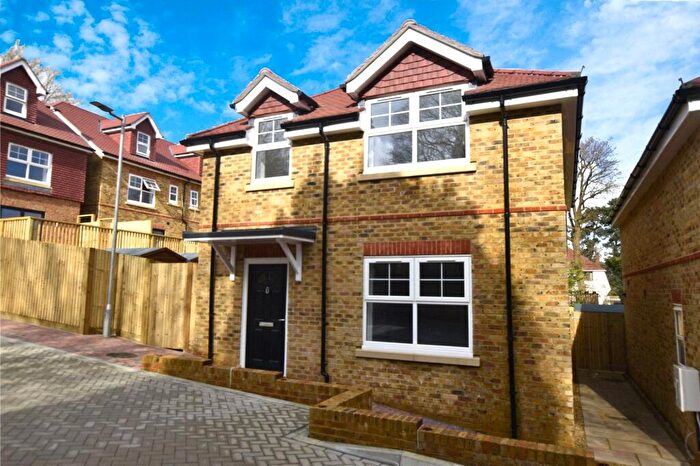 4 Bedroom Detached House To Rent In Cullesden Road, Kenley, CR8