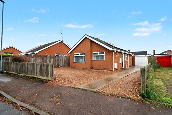 2 Bedroom Detached Bungalow For Sale In James Close, King's Lynn, Norfolk, PE30