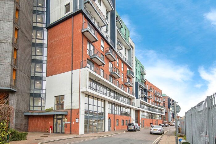 2 Bedroom Flat For Sale In Great Whip Street, Ipswich, Suffolk, IP2