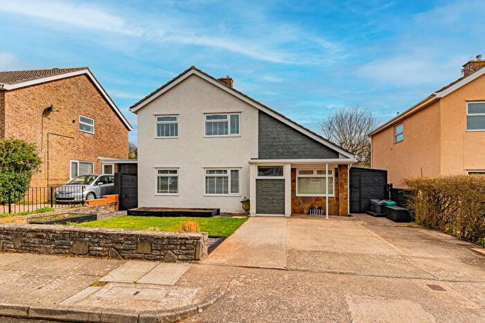 4 Bedroom Detached House For Sale In Winsford Road, Sully, Penarth, CF64