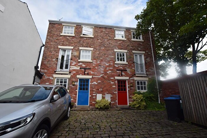 1 Bedroom Town House To Rent In Queens Square, Poulton-Le-Fylde, Lancashire, FY6