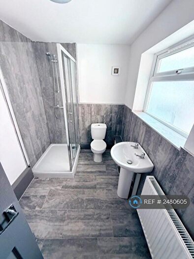 4 Bedroom Terraced House To Rent In Nottingham Road, Nottingham, NG7