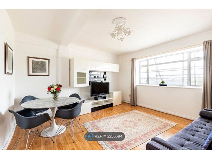 1 Bedroom Flat To Rent In West Kensington Court, London, W14