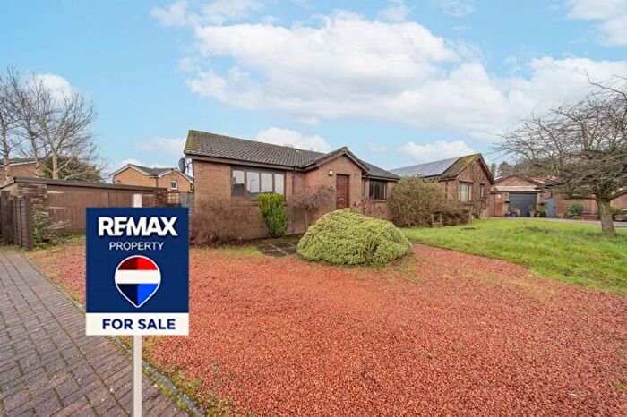 3 Bedroom Detached Bungalow For Sale In Herd Green, Livingston, EH54