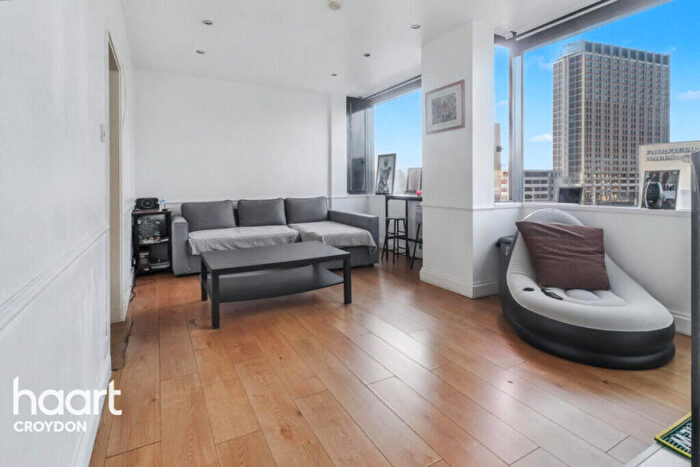 1 Bedroom Flat For Sale In Barclay Road, Croydon, CR0