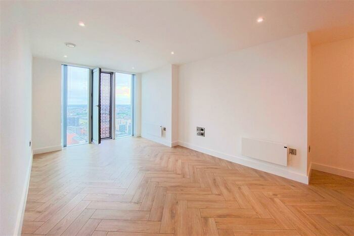 2 Bedroom Apartment To Rent In Elizabeth Tower, M15