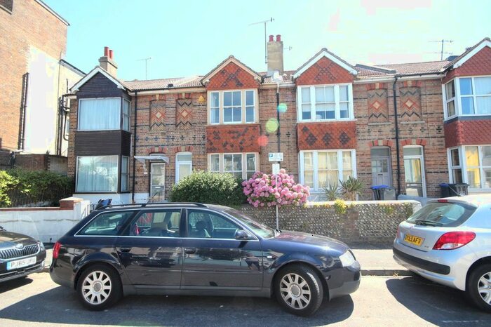 3 Bedroom Detached House To Rent In Wenban Road, Worthing, West Sussex, BN11