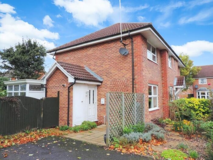 1 Bedroom Semi-Detached House To Rent In Colne Drive, Didcot, OX11
