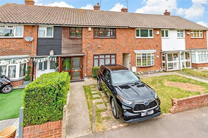3 Bedroom Terraced House For Sale In Lower Road, Swanley, BR8
