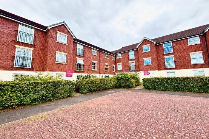 2 Bedroom Flat To Rent In Naylor Road, Ellesmere Port, CH66