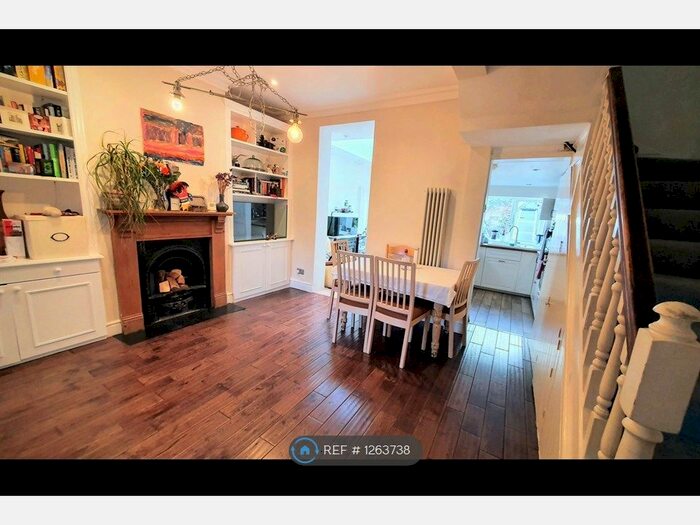 3 Bedroom Terraced House To Rent In London, London SE10