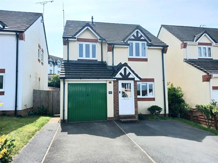3 Bedroom Detached House For Sale In Lane Field Road, Bideford, EX39