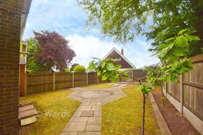 2 Bedroom End Of Terrace House For Sale In Guilford Avenue, Whitfield, Dover, Kent, CT16