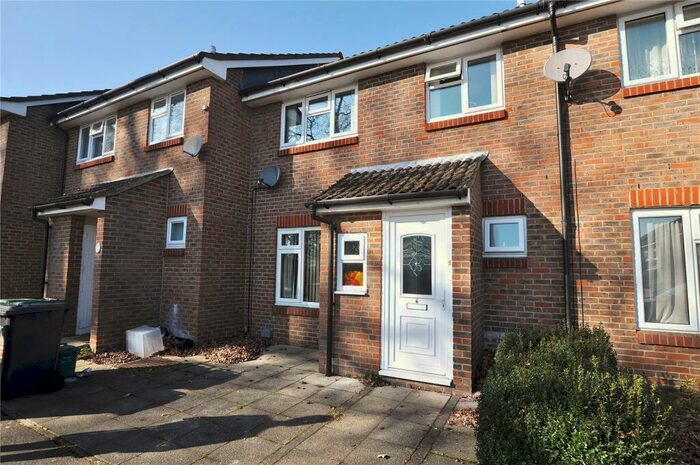 4 Bedroom Terraced House To Rent In Cathedral View, Guildford, Surrey, GU2