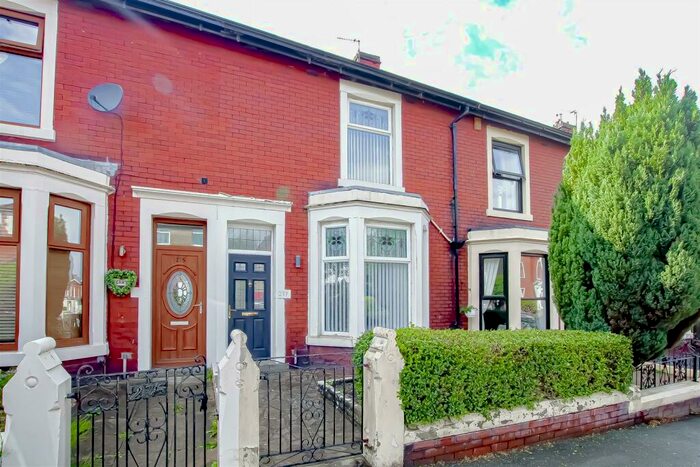 2 Bedroom Terraced House To Rent In Dill Hall Lane, Church, Accrington, BB5