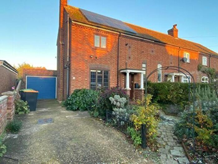 2 Bedroom Terraced House To Rent In Oakley Road, Bromham, Bedford, MK43