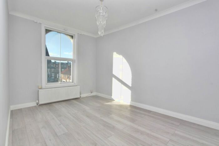 1 Bedroom Property To Rent In Green Lanes, Stoke Newington, London, N16