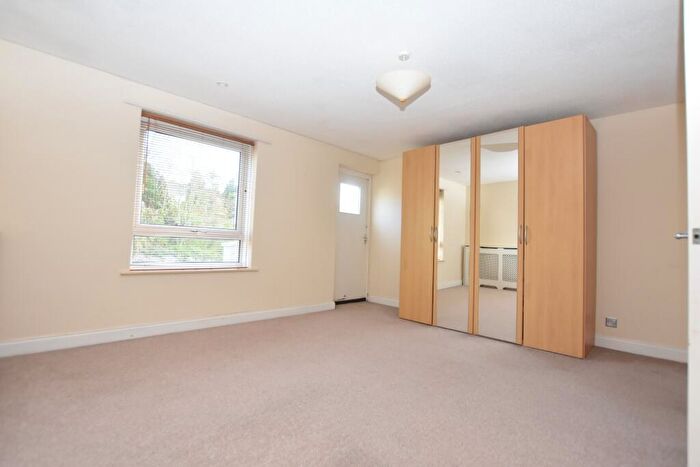 2 Bedroom Duplex To Rent In College Avenue, Plymouth, PL4