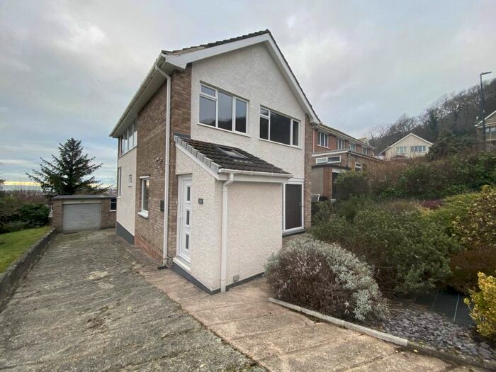 3 Bedroom Property To Rent In Dan Y Coed, Aberystwyth, Ceredigion, SY23