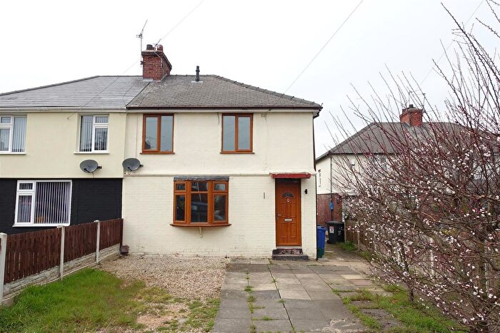 3 Bedroom Semi-Detached House To Rent In Cemetery Road, Woodlands, Doncaster, DN6