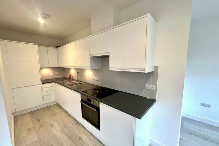 1 Bedroom Flat To Rent In , BR1
