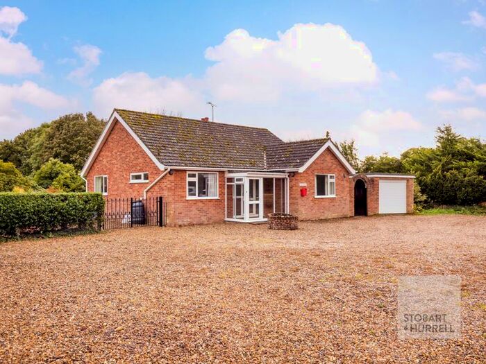 2 Bedroom Detached Bungalow For Sale In Greenways, Mill Lane, Tunstead, Norfolk NR12