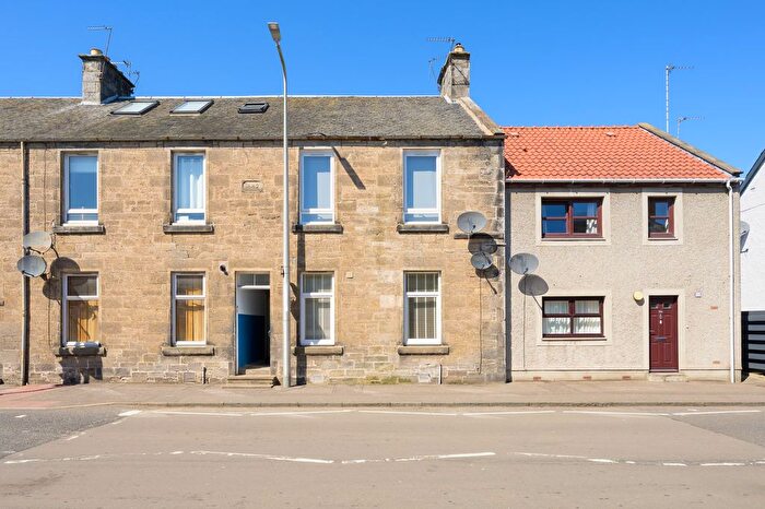 1 Bedroom Flat For Sale In Main Street, Aberdour, KY3