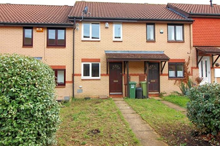 2 Bedroom Terraced House To Rent In Pettingrew Close, Walnut Tree, Milton Keynes, MK7
