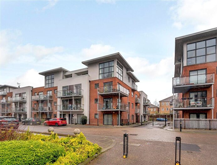 1 Bedroom Apartment To Rent In Highfield Close, London, SE13