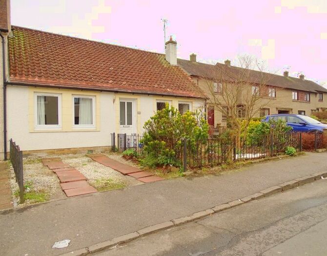 2 Bedroom Semi-Detached Bungalow For Sale In South Pilmuir Road, Clackmannan, FK10