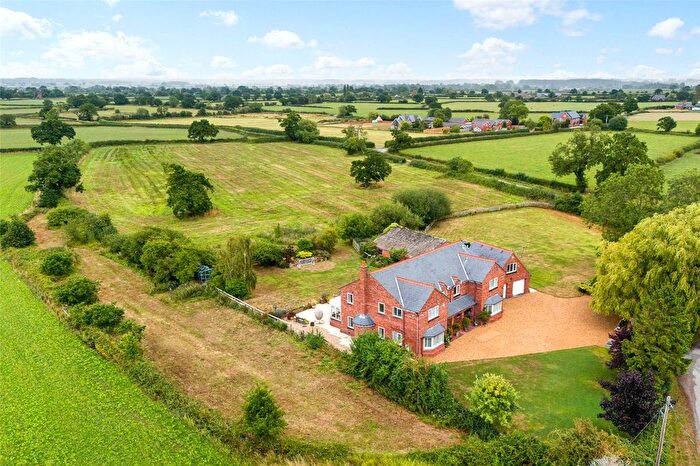 5 Bedroom Detached House For Sale In Park Lane, Rossett, Wrexham, LL12