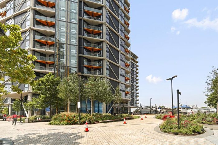 2 Bedroom Apartment To Rent In Riverlight Quay London, SW11
