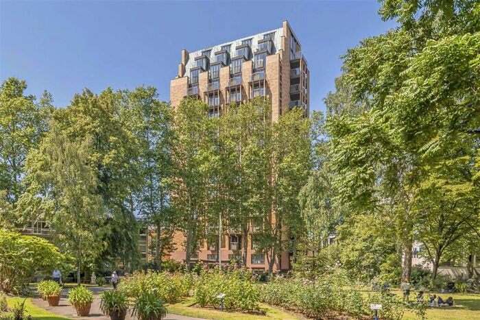 2 Bedroom Flat To Rent In Chiltern Street, London, W1U