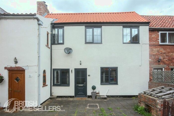 3 Bedroom Terraced House For Sale In Maltkiln Road, Fenton, Lincoln, Lincolnshire, LN1