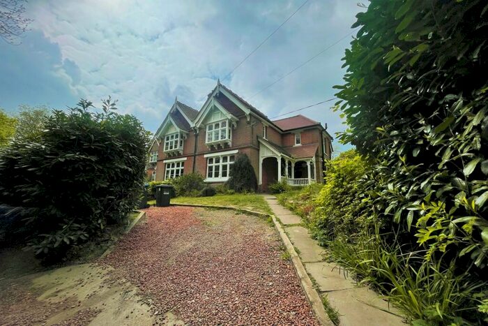 3 Bedroom House To Rent In Ashurst Cottages, RH19