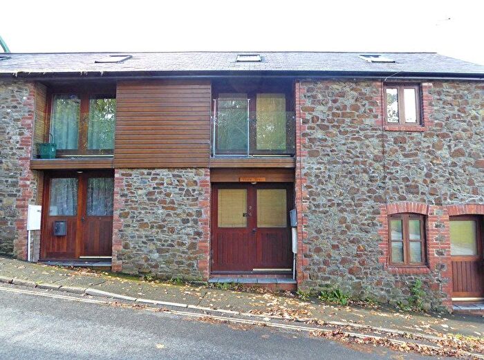 1 Bedroom Terraced House To Rent In Holsworthy, Devon, EX22