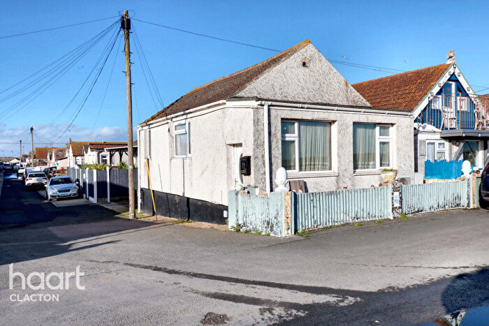 3 Bedroom Detached Bungalow For Sale In Brooklands, Clacton-On-Sea, CO15