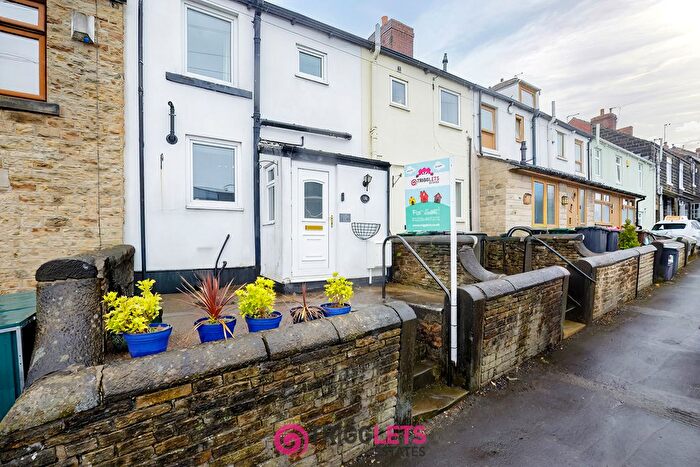 2 Bedroom Terraced House For Sale In Hesley Lane, Thorpe Hesley, S61