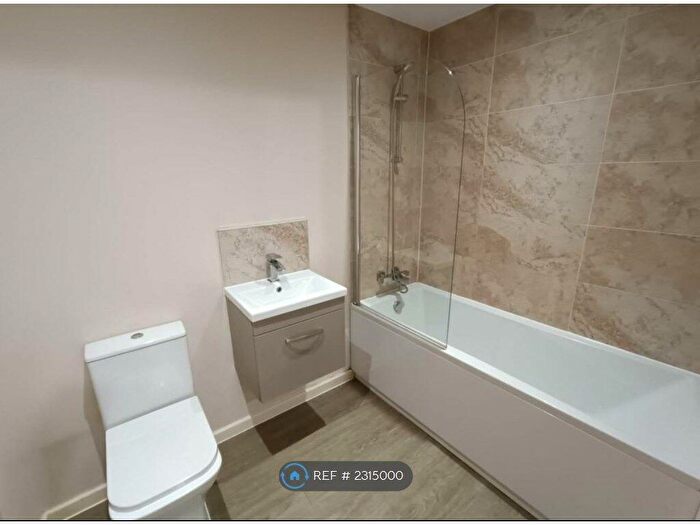 1 Bedroom Flat To Rent In Vestry Court, Eccles, Manchester, M30