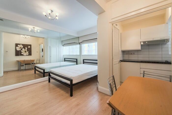 Studio To Rent In Sloane Avenue, London, SW3