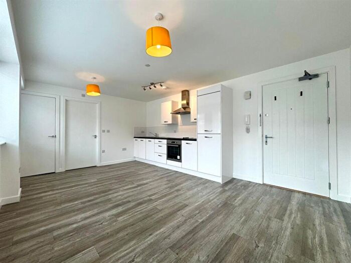 1 Bedroom Apartment To Rent In Eastgate Street, Stafford, ST16