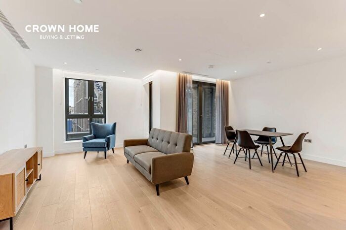 2 Bedroom Flat For Sale In Opus House, Salutation Gardens, Postmark, WC1X