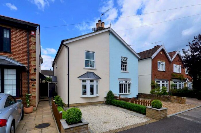 2 Bedroom Semi-Detached House To Rent In Dennis Road, East Molesey, KT8