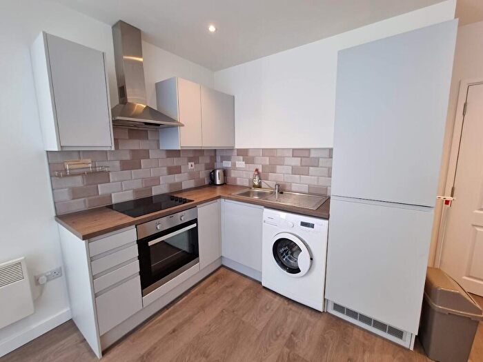 1 Bedroom Flat To Rent In Brent Street, London, NW4