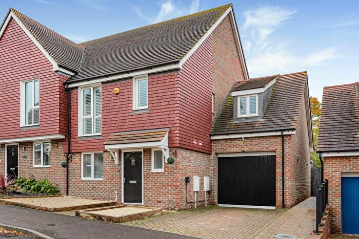 3 Bedroom Semi-Detached House For Sale In Nursery Rise, Waltham Abbey, Essex, EN9