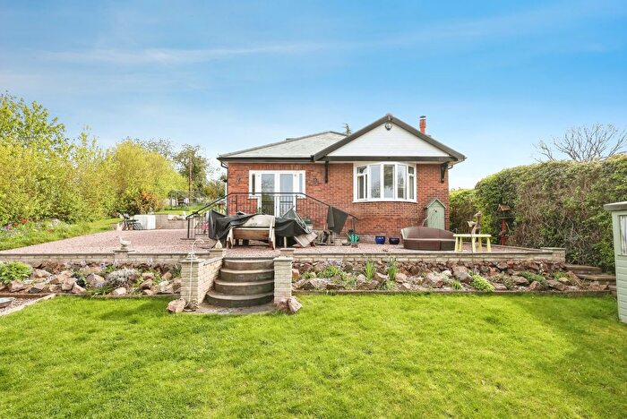 3 Bedroom Bungalow For Sale In Malvern Road, Powick, Worcester, Worcestershire, WR2